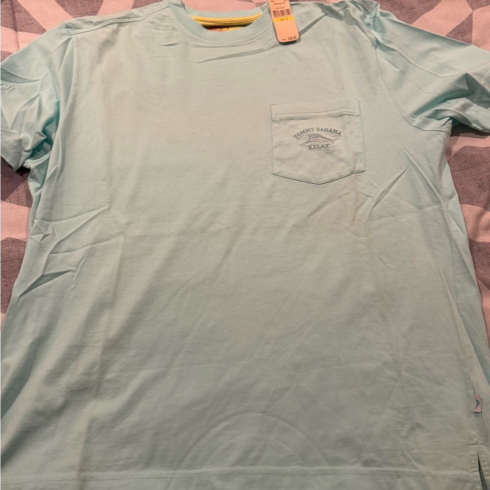 TOMMY BAHAMA * Medium * CREW NECK SHORT SLEEVE * MINT WITH TAGS NEW AQUA T SHIRT